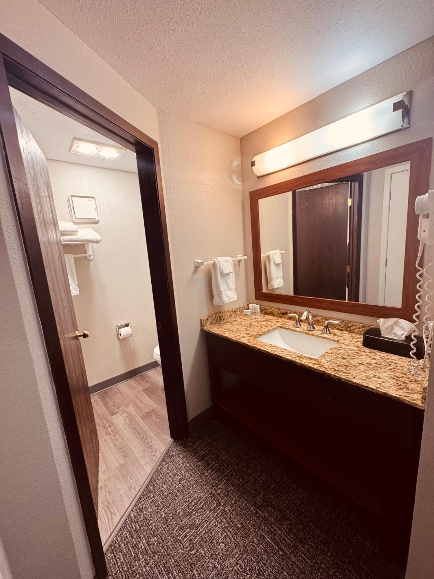 Wingate By Wyndham Anchorage Downtown - Ship Creek Exterior foto